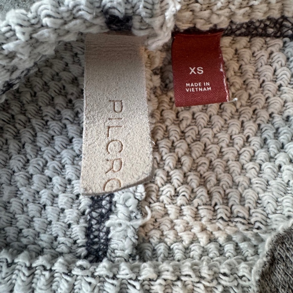Pilcro Anthropologie Gray Boxy Knit Tee XS Oversized Minimalist Textured Top - Picture 8 of 11